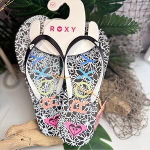 NWT ROXY by Quicksilver Flip Flops TAHITI VII Oxford Graphic Floral Sz 9